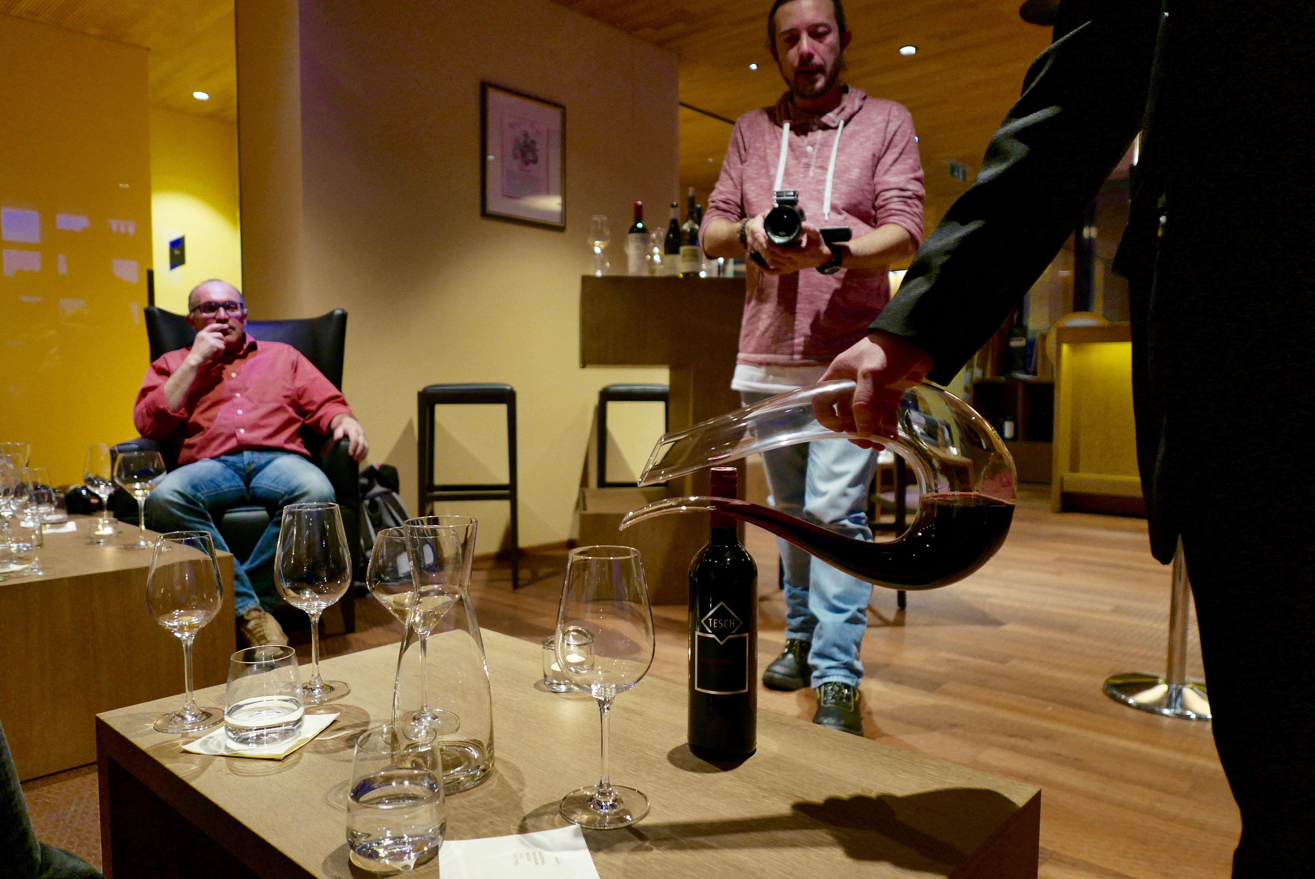Amadeo, #auskia și vinurile sale